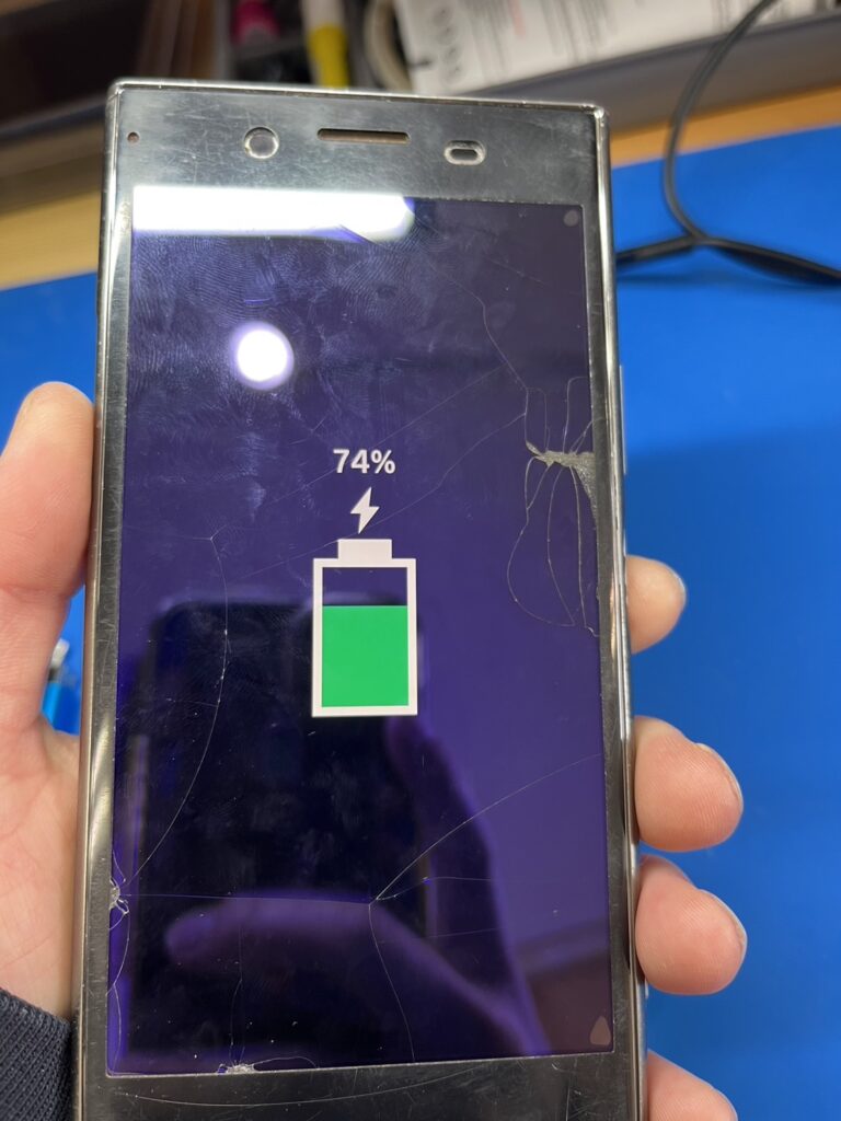 Xperia XZ Premium　基板修理