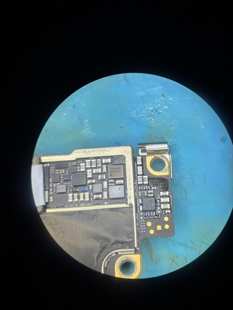 iPhone7基板修理