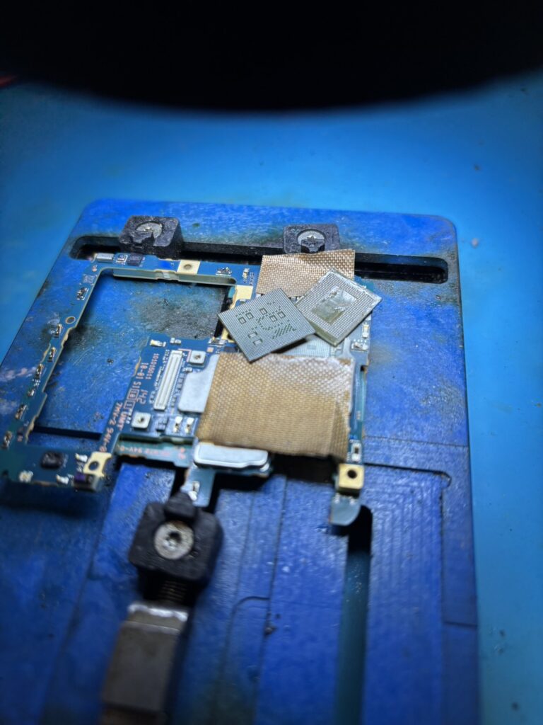 Xperia 5 Ⅲ基板修理