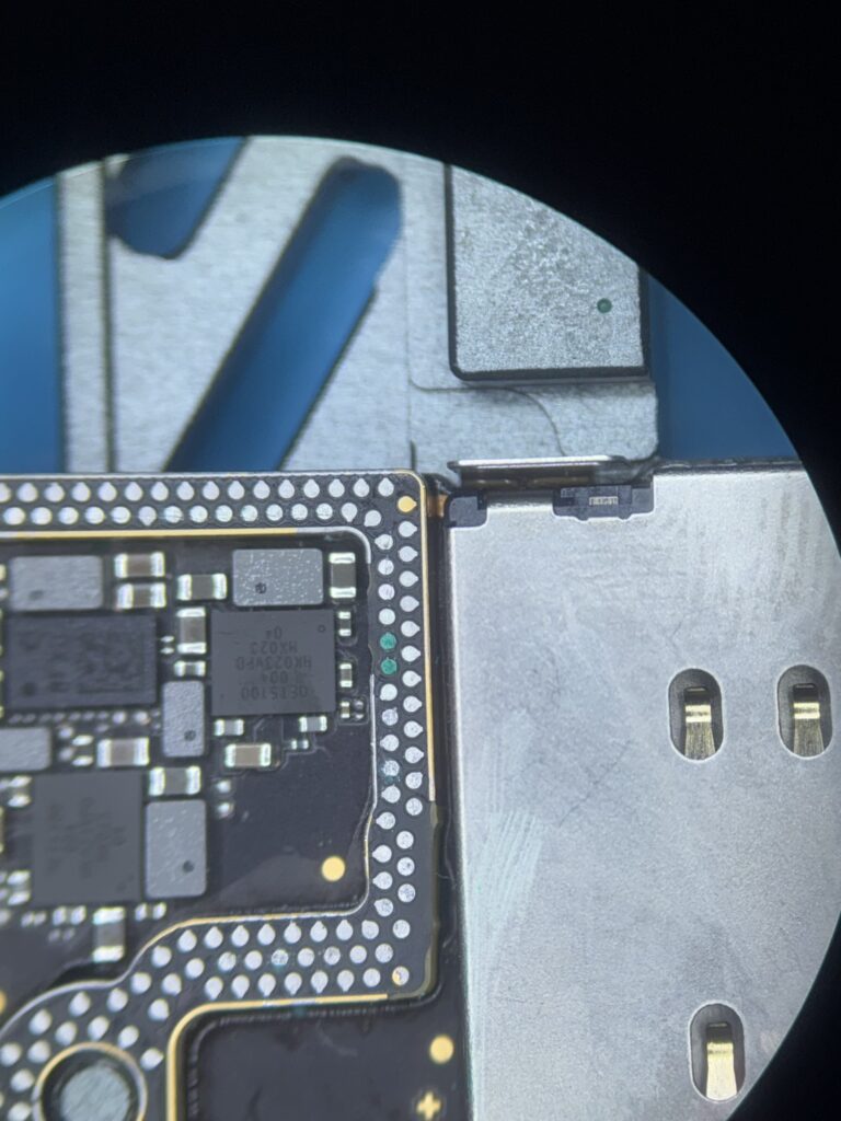 iPhone12mini基板修理