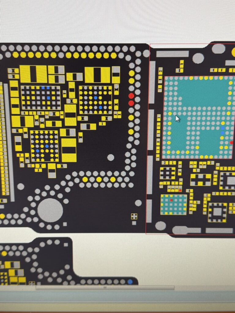 iPhone12mini基板修理