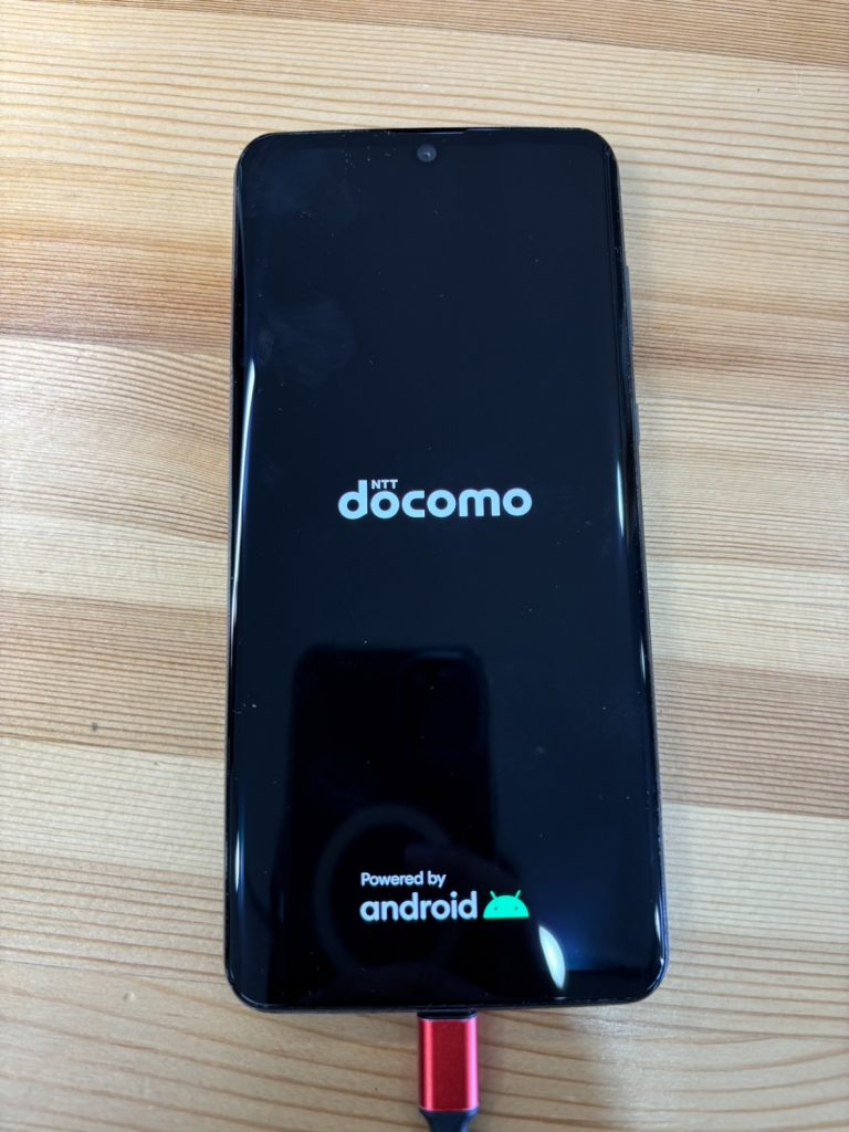 AQUOS zero2 起動時のロゴ表示