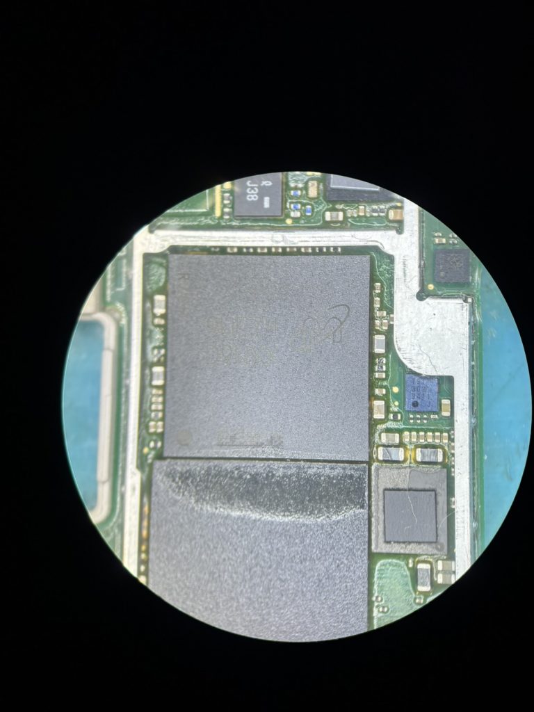 AQUOS zero2 ヒートガンでCPUを取り外し