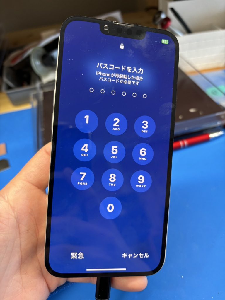 iPhone 13 基板修理後に起動