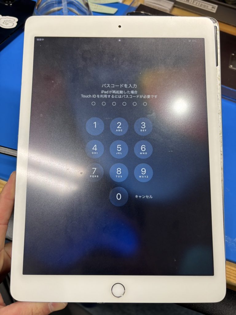 iPad Pro 9.7インチ 基板修理後に起動