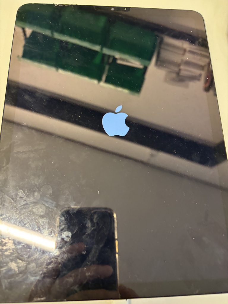 iPad Air 5 起動後の画面
