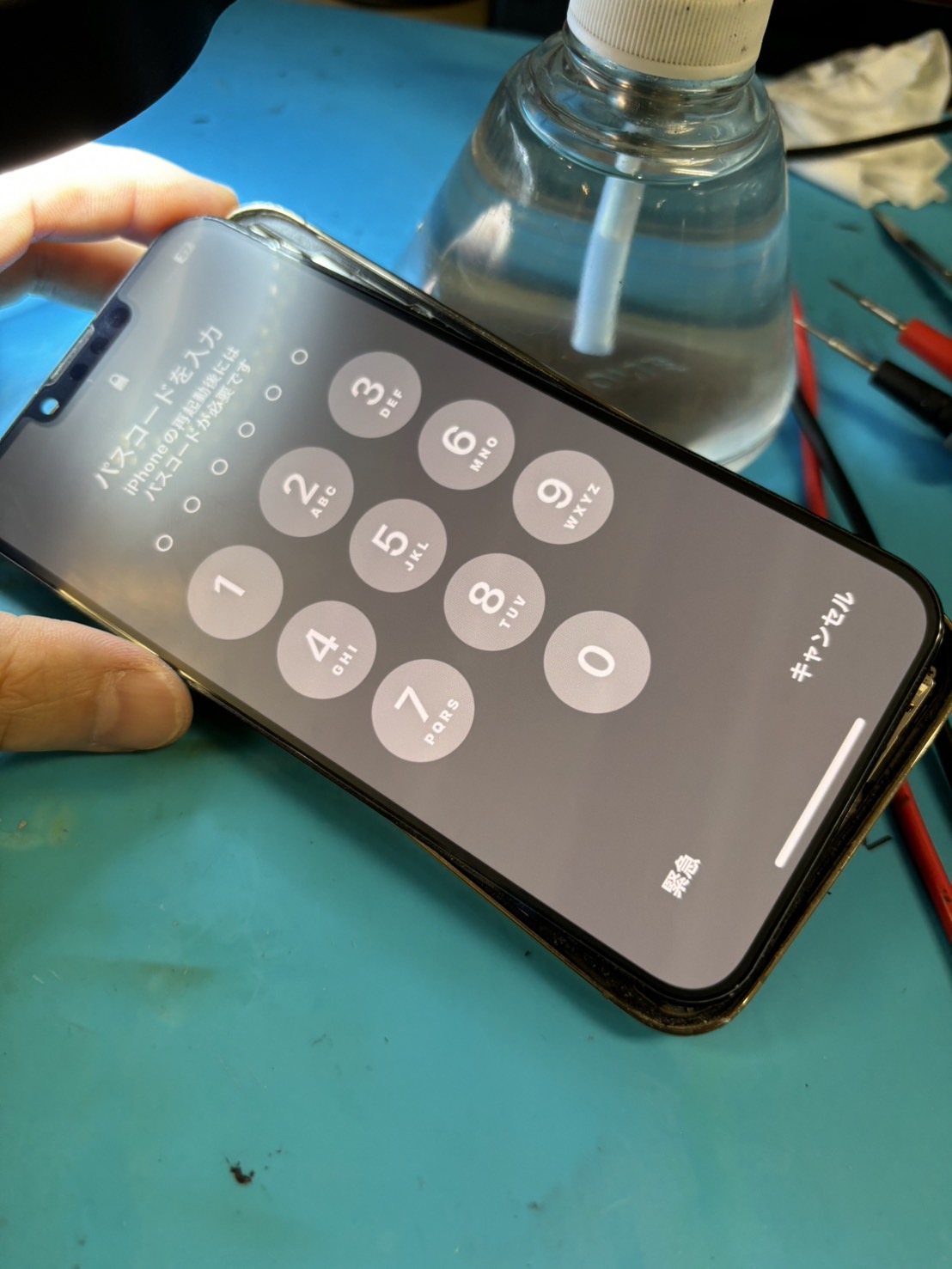 iPhone13Pro急に画面が真っ白になった画面修理【iPhone修理熊谷】