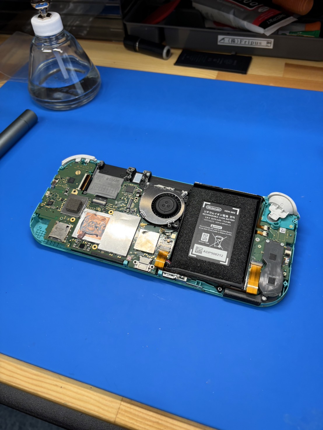 switchライト電源がつかなくなってしまった【switch修理熊谷】