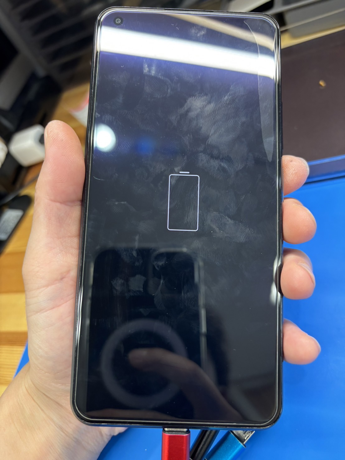Mi 11 Lite 5G急に起動しなくなってしまった【android修理熊谷】