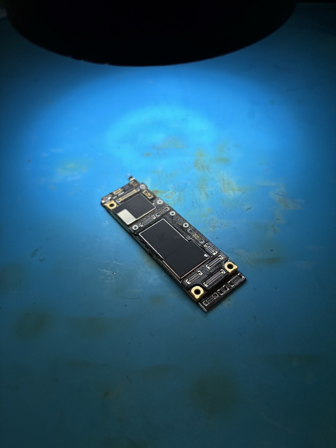 iPhone11画面表示不良【iPhone基板修理熊谷】