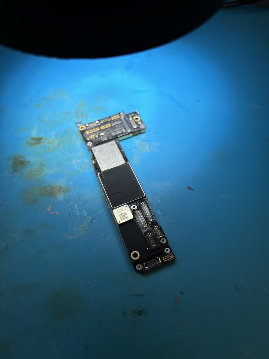 iPhone12Pro起動しなくなった【iPhone基板修理熊谷】