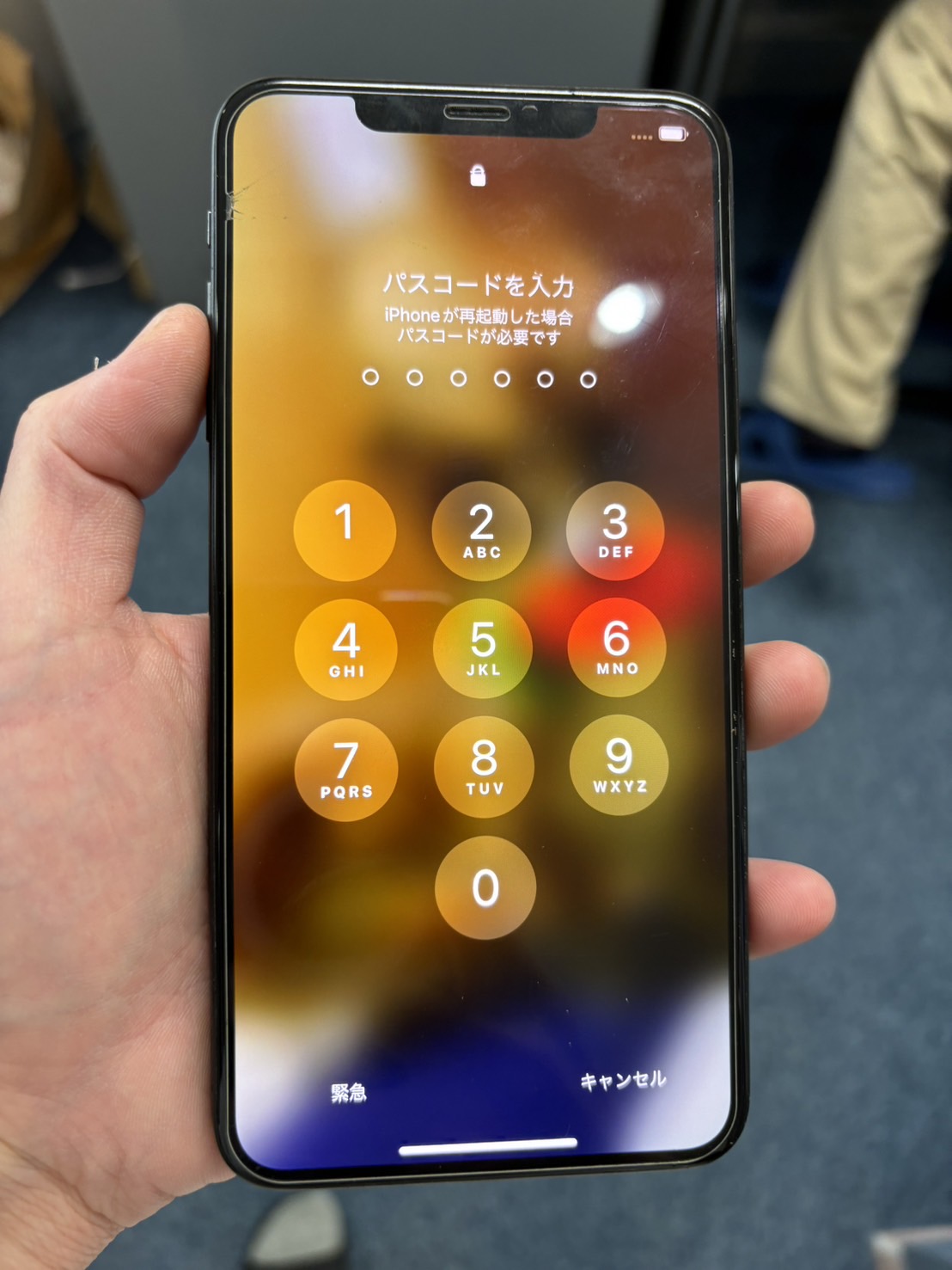 iPhoneXsmax急に電源がつかなくなってしまった【iPhone修理熊谷】