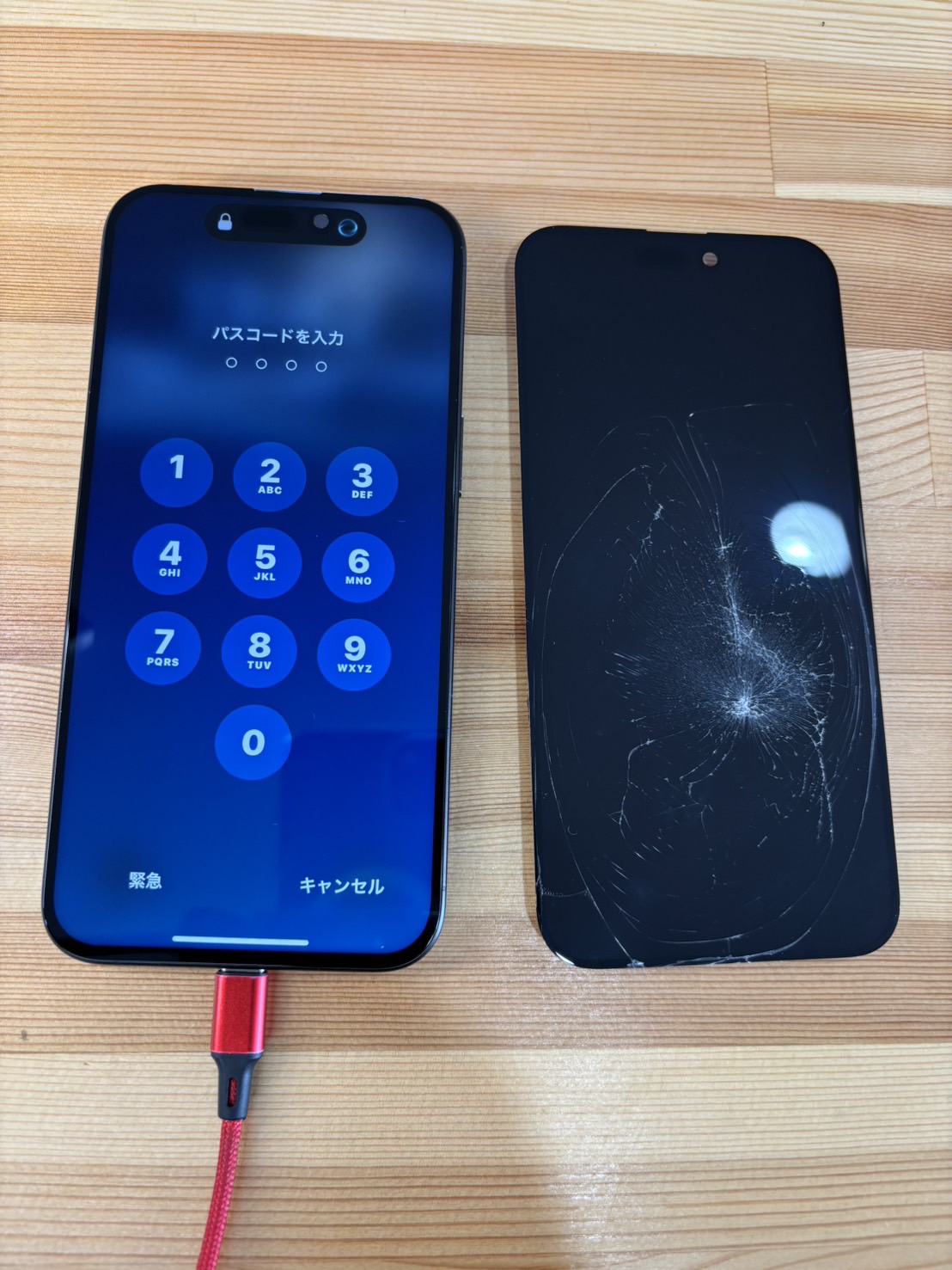 iPhone15Promax画面表示不良【iPhone修理熊谷】