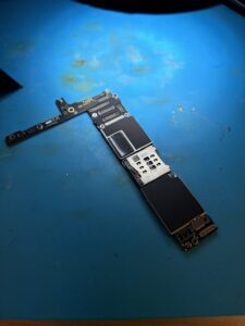 iPhone6Plus電源がつかなくなった【iPhone基板修理修理熊谷】