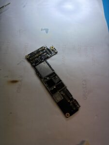 iPhone12急に電源がつかなくなった【iPhone基板修理熊谷】