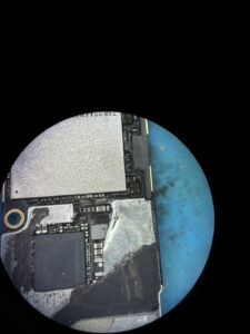 iPhoneXr急に電源がつかなくなってしまった【iPhone基板修理熊谷】