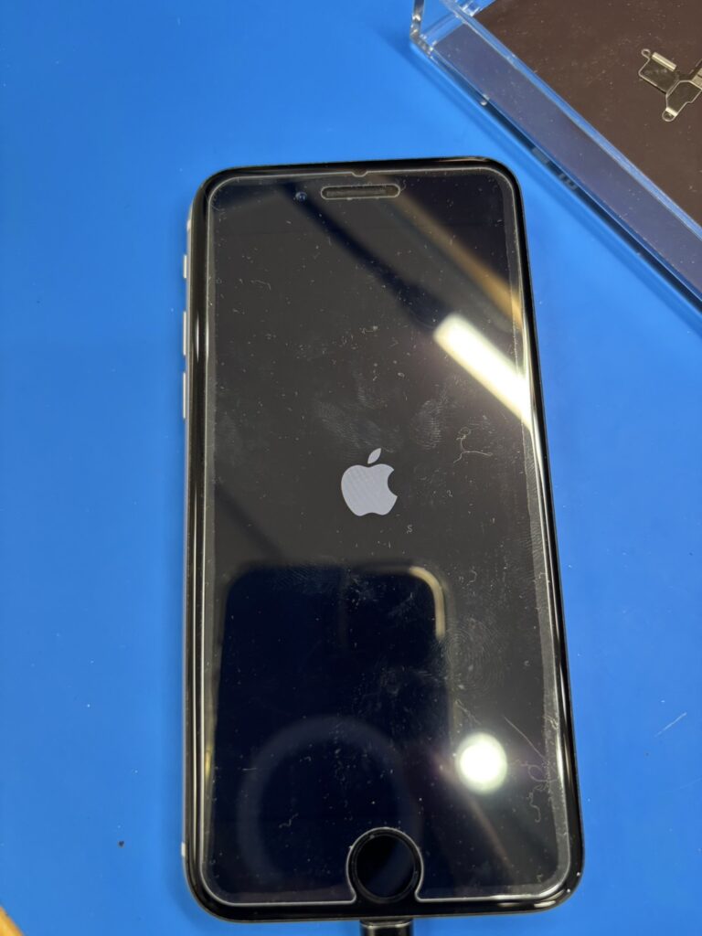 iPhoneSE3基板修理2