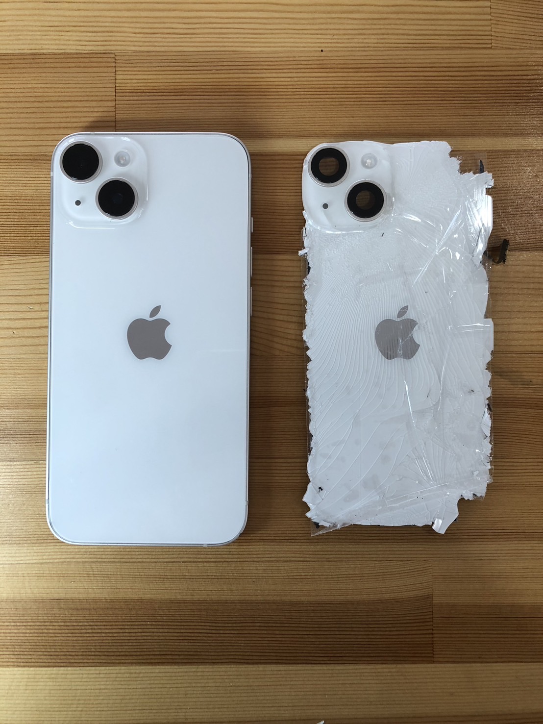 iPhone 14 ホワイト 背面ガラス割れ 本体 iPhone14背面ガラス交換【iPhone修理熊谷】